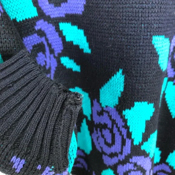 Erika Vintage Purple Rose Crew Neck Sweater Medium 90s Y2K - Picture 8 of 9